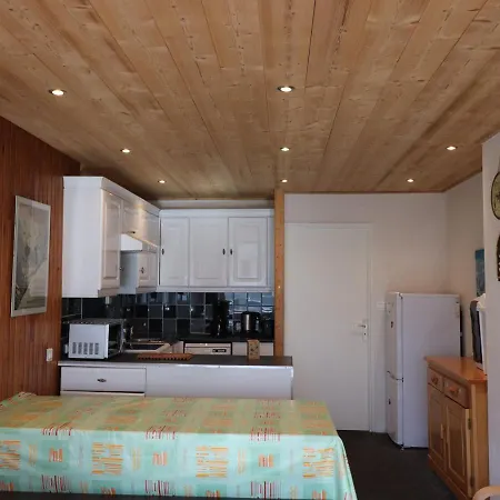Cosy Au Pied Des Pistes Avec Balcon, Wifi Et Tv - Le Lavachet - Fr-1-502-484