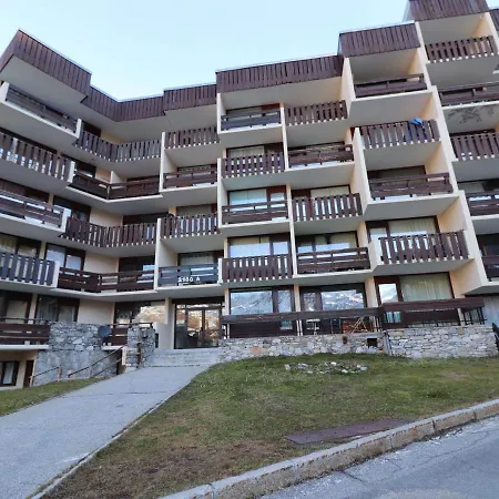 Apartment Cosy Au Pied Des Pistes Avec Balcon, Wifi Et Tv - Le Lavachet - Fr-1-502-484